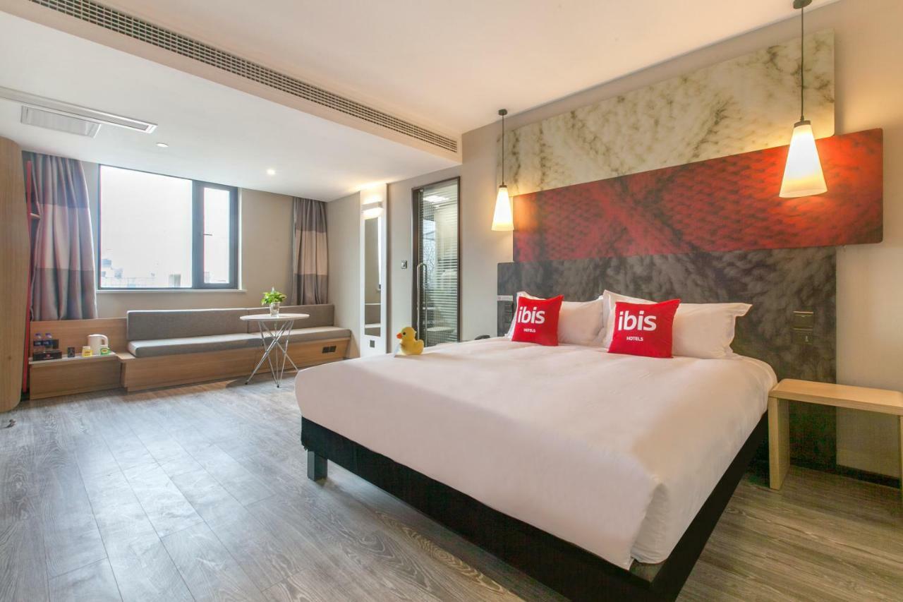 Ibis Wuhan Hubu Alley Hotel Экстерьер фото