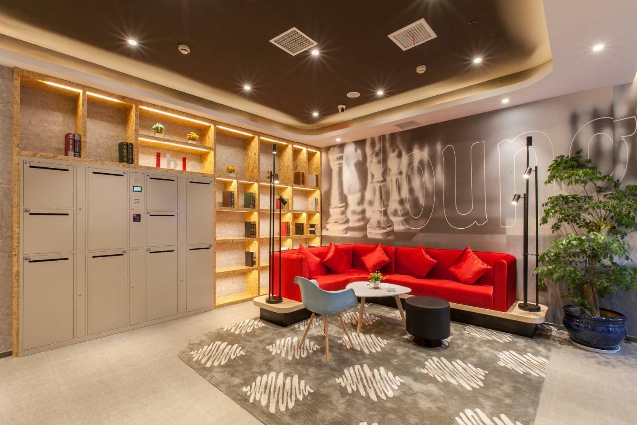Ibis Wuhan Hubu Alley Hotel Экстерьер фото