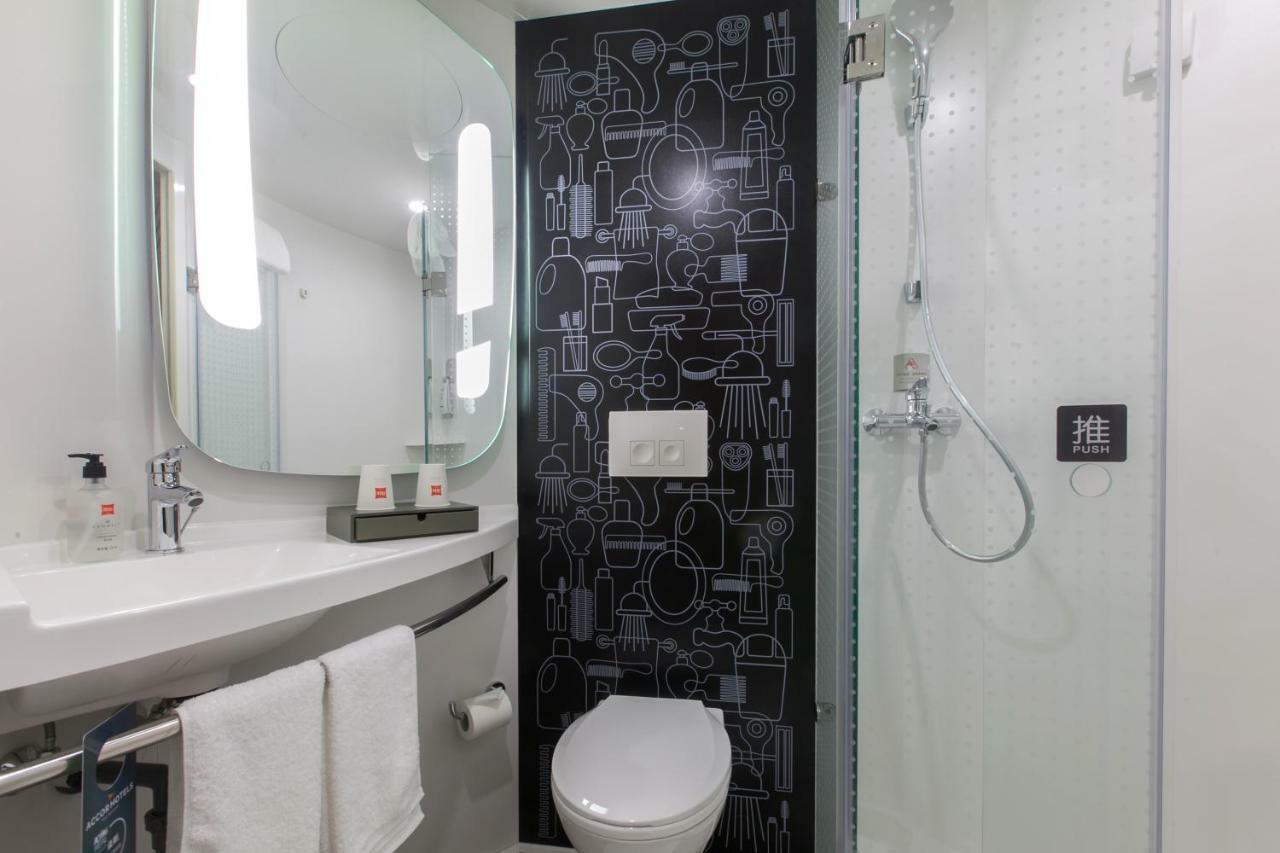 Ibis Wuhan Hubu Alley Hotel Экстерьер фото